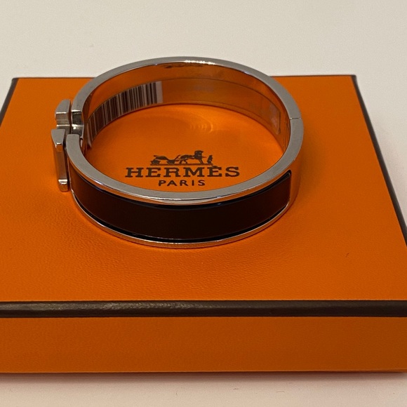 SOLD Hermes Clic H Bracelet - Picture 4 of 4